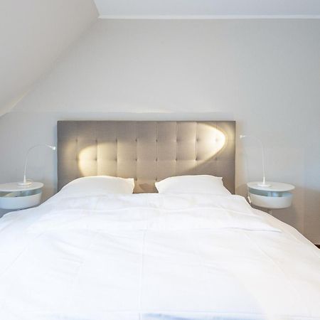 Groote Stuuv Apartment ฮูซุม ภายนอก รูปภาพ