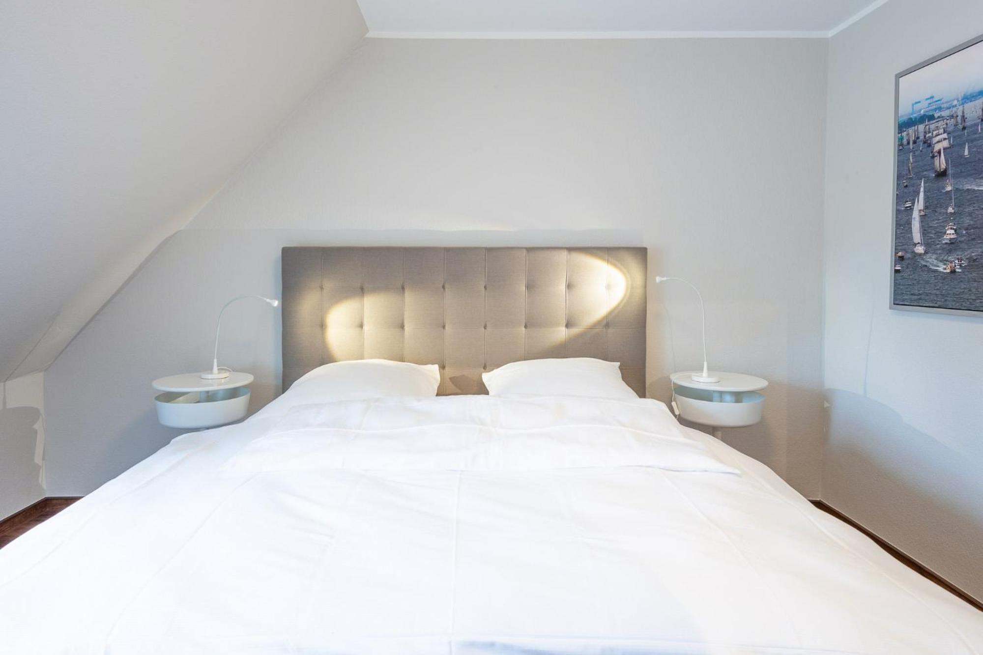 Groote Stuuv Apartment ฮูซุม ภายนอก รูปภาพ